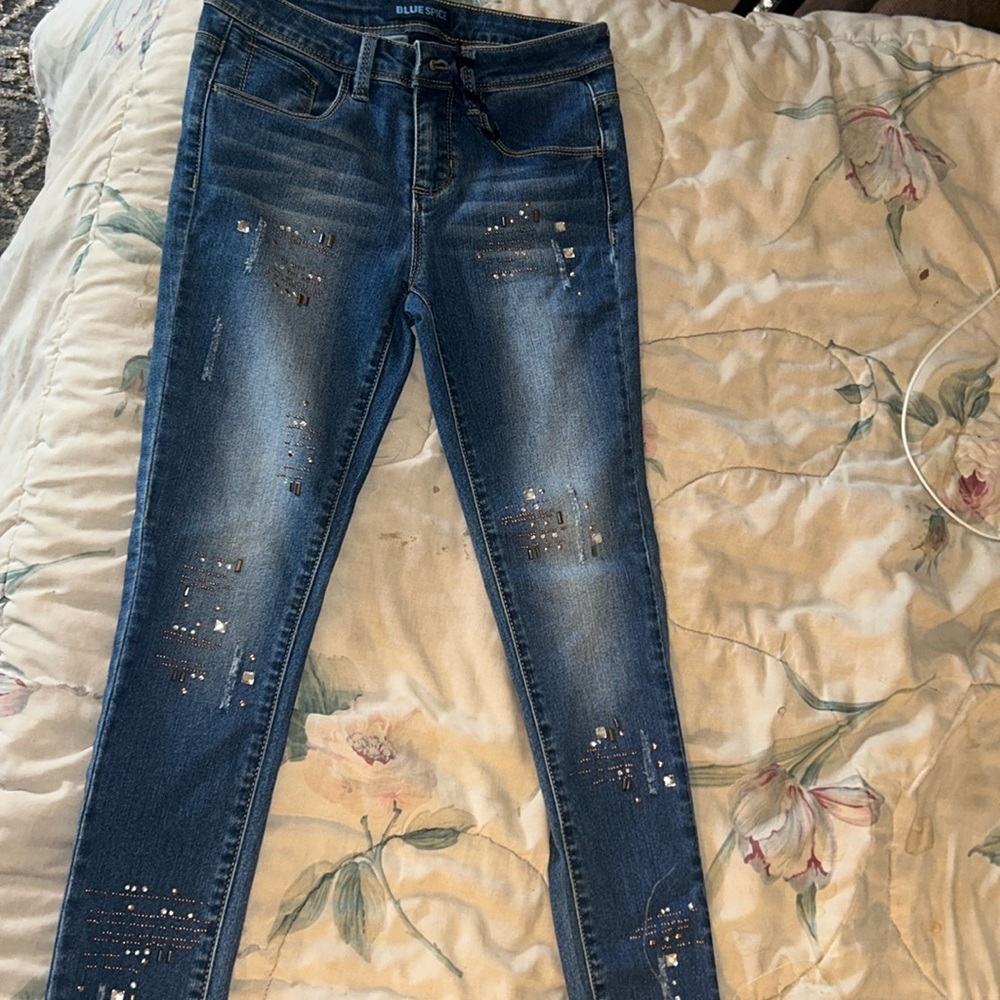 Light washed blue jeans